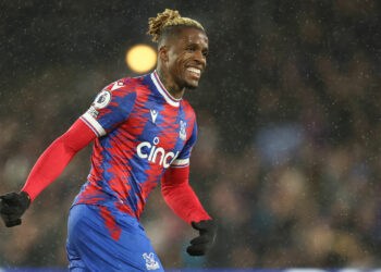 Kubet báo cáo Wilfried Zaha thu hút châu Âu