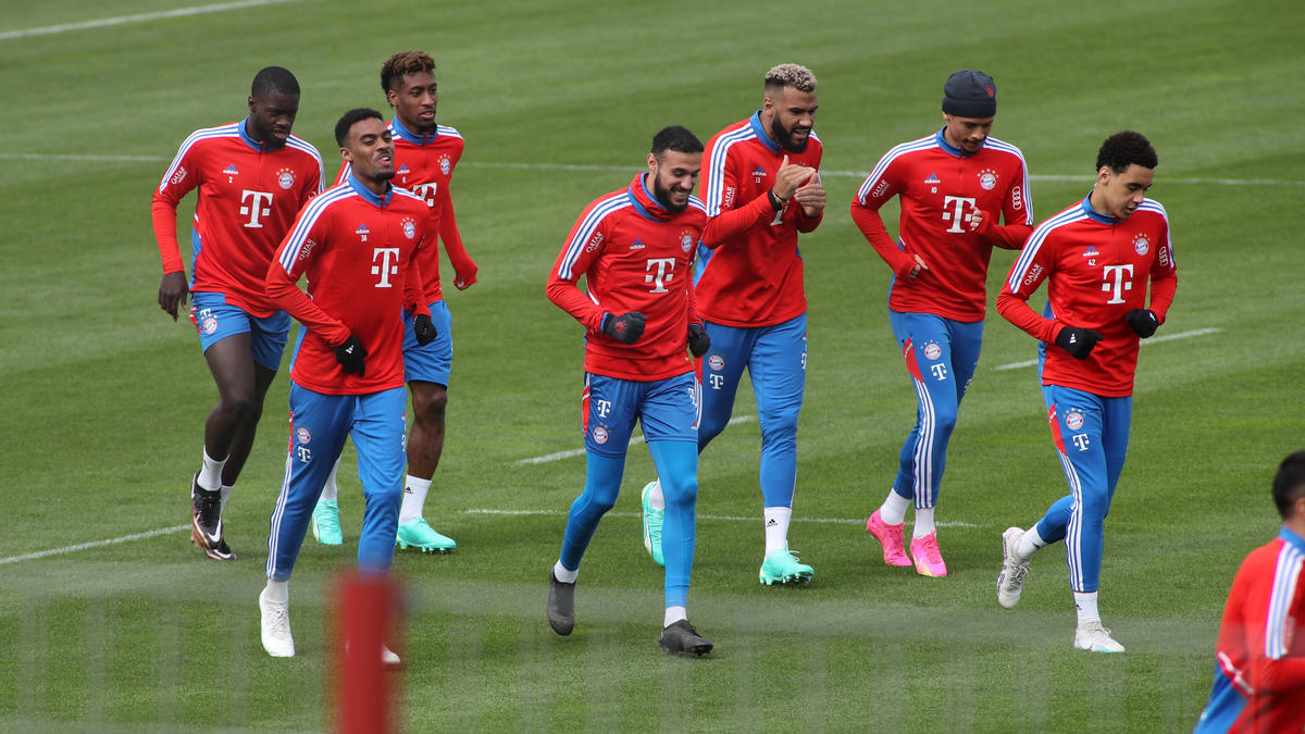 Ku Cựu chuyên gia trong đội hình Bayern: 