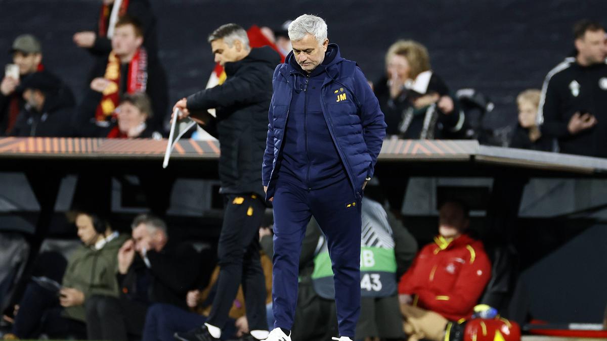 Kubet Roma của Mourinho đang đứng trước nguy cơ bị loại khỏi Europa League