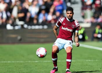 Kubet phát hành Premier League đang đặt cược đáng kinh ngạc sẽ khiến anh ấy mất cả gia tài!